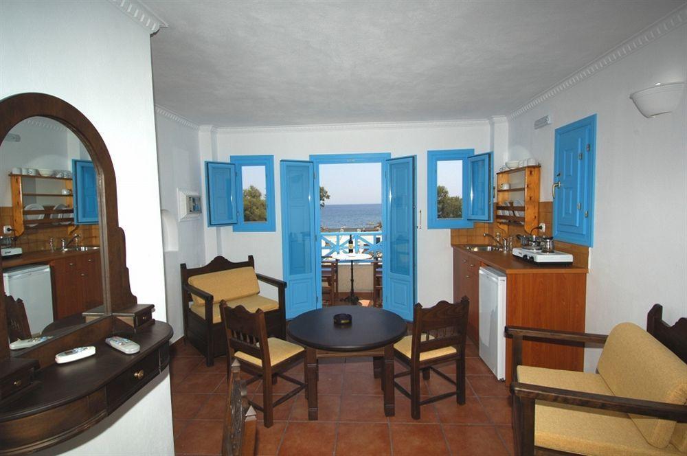 Happy Fish Apartment Perissa  Ngoại thất bức ảnh